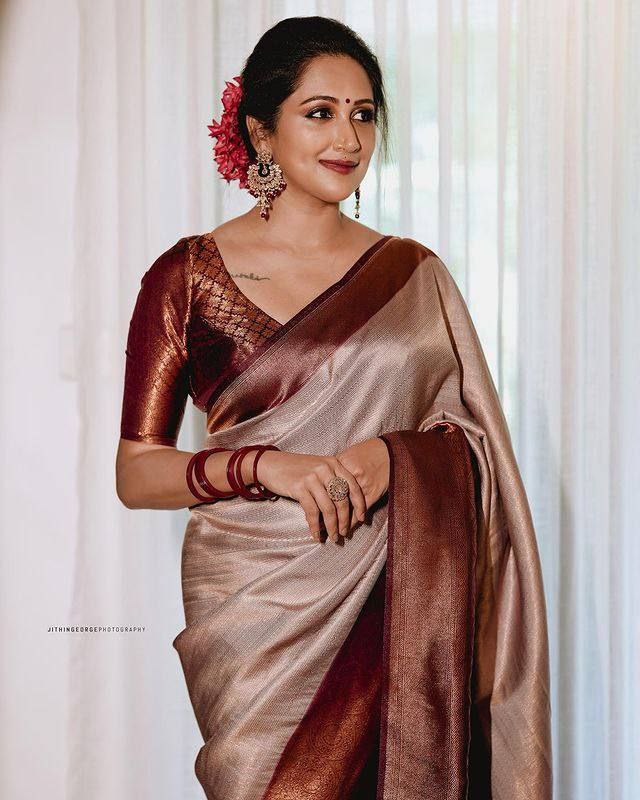 Champagne Beige Woven Silk Blend Saree with Copper Maroon Border