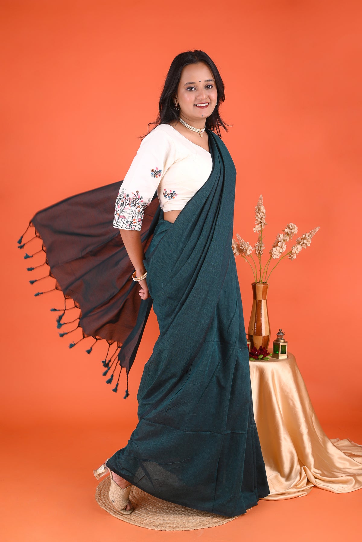 Deep Teal Green Solid Saree with Tassel Pallu – Elegant Everyday Ethnic Wear