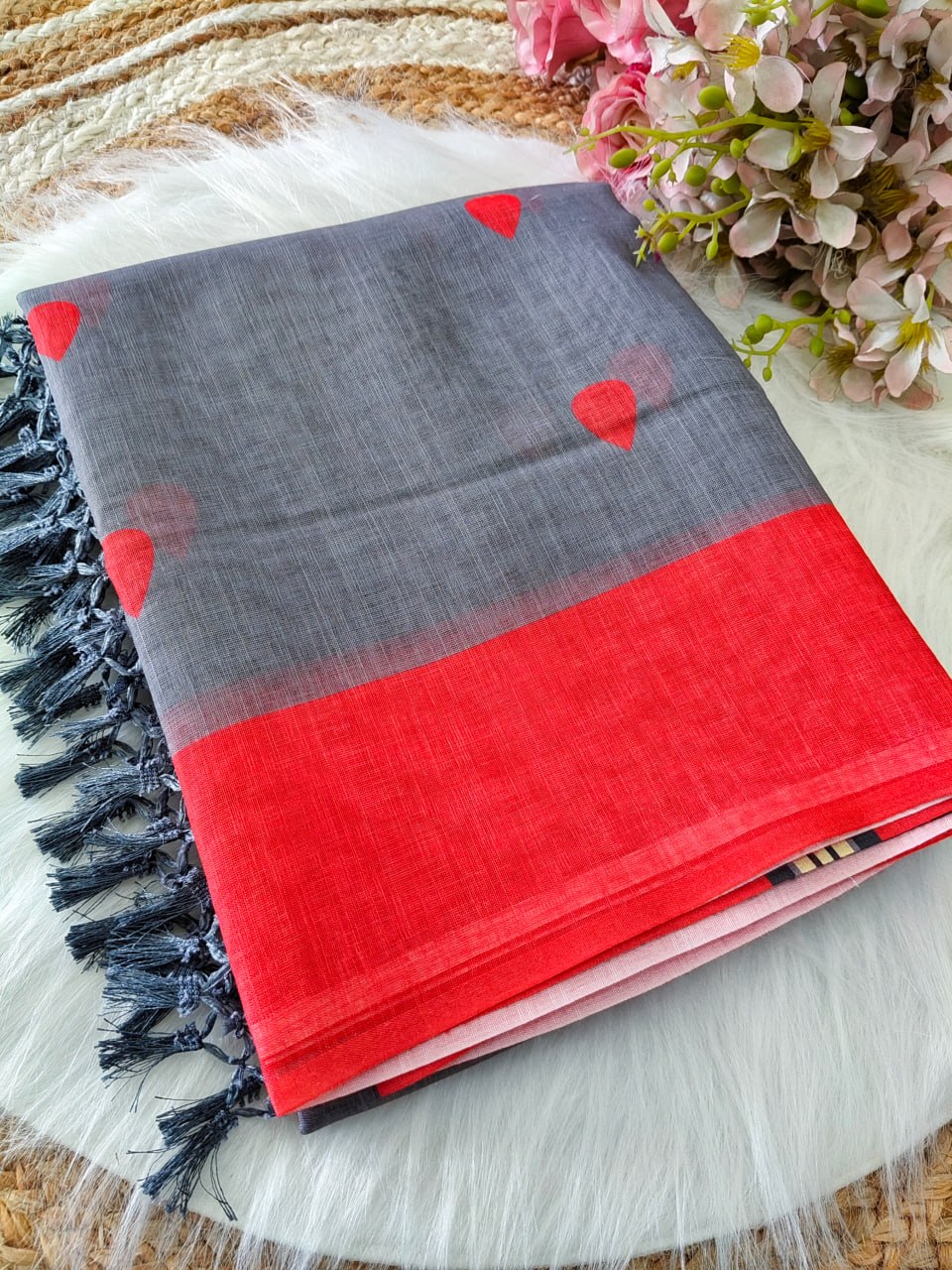 Grey & Red Printed Saree with Contrast Border and Artistic Motifs