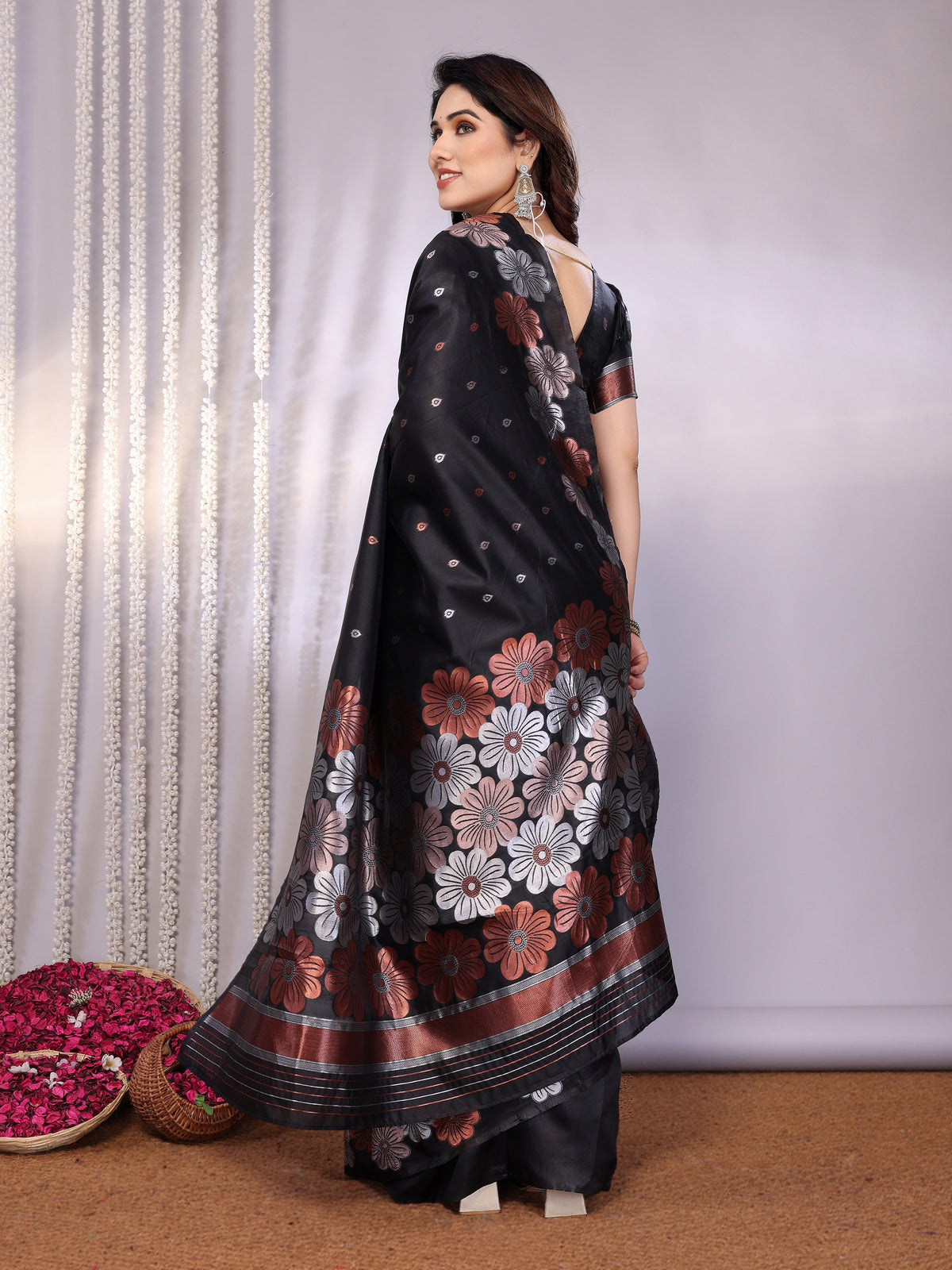 Black Banarasi Silk Floral Weaving Saree with Woven Border & Unstitched Blouse