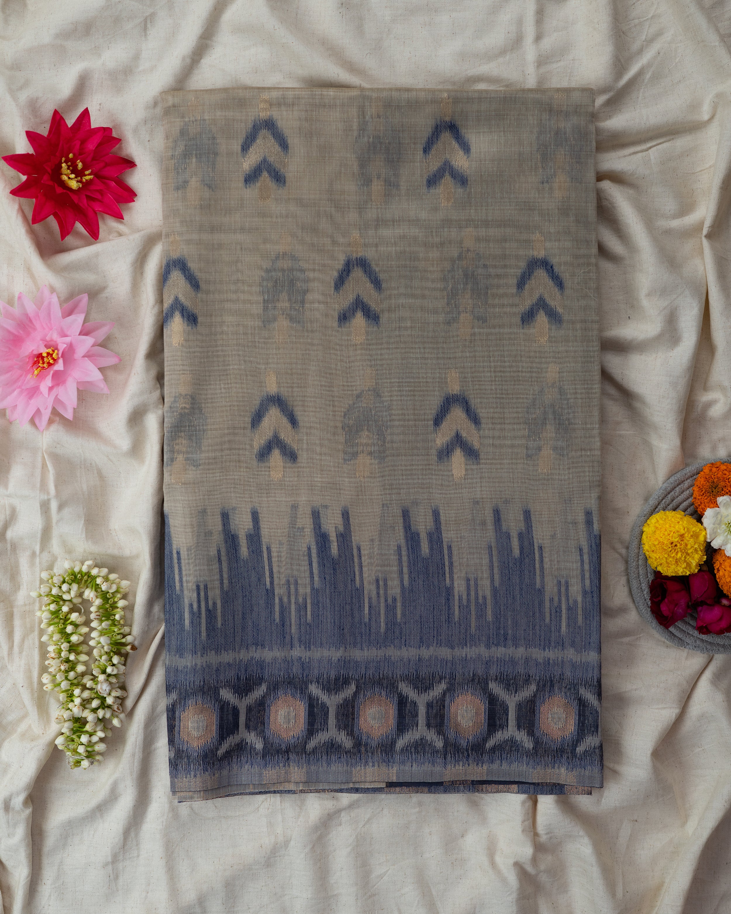 Handloom Style Printed Saree with Traditional Border