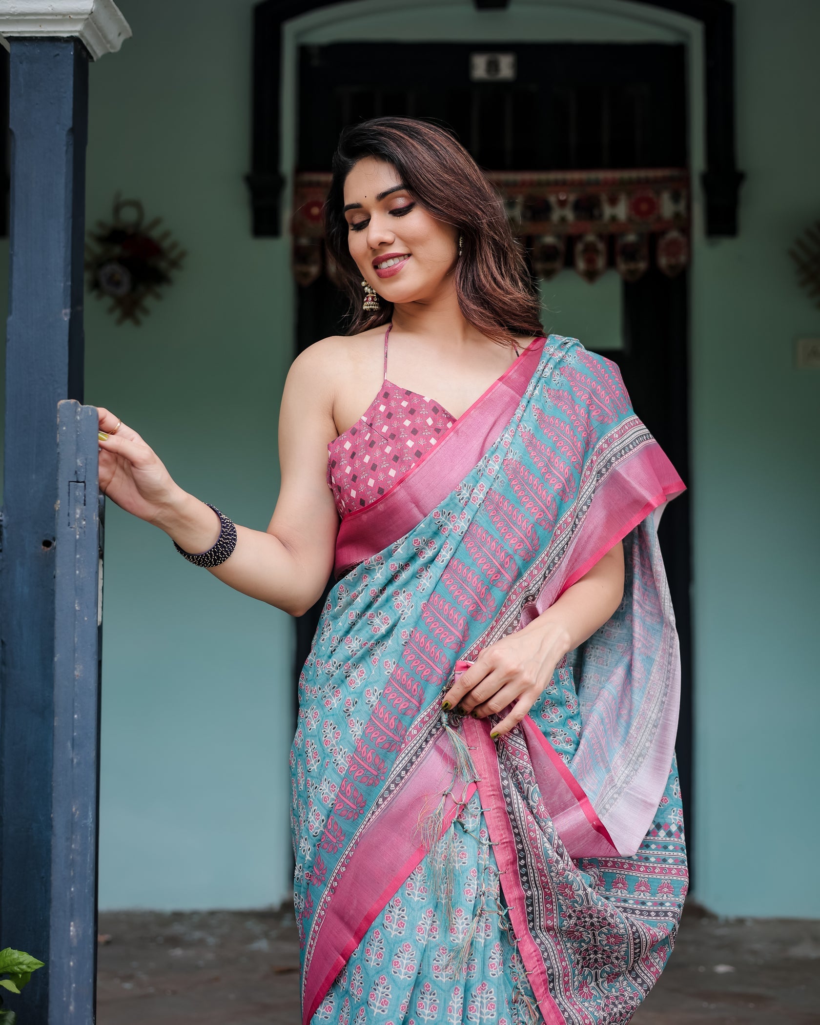 Elegant Teal Linen Cotton Saree with Pink Printed Border & Ethnic Motifs