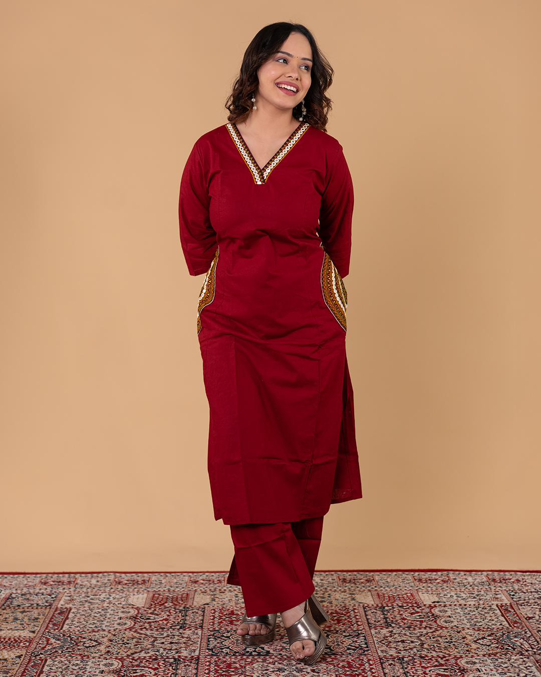 Maroon Solid Kurta Set with V-Neck & Subtle Embellished Detailing