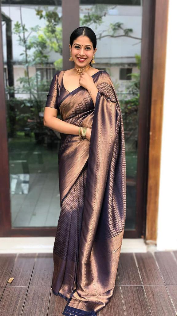 Navy Blue Woven Silk Blend Saree with Antique Copper Zari and Paisley Pallu