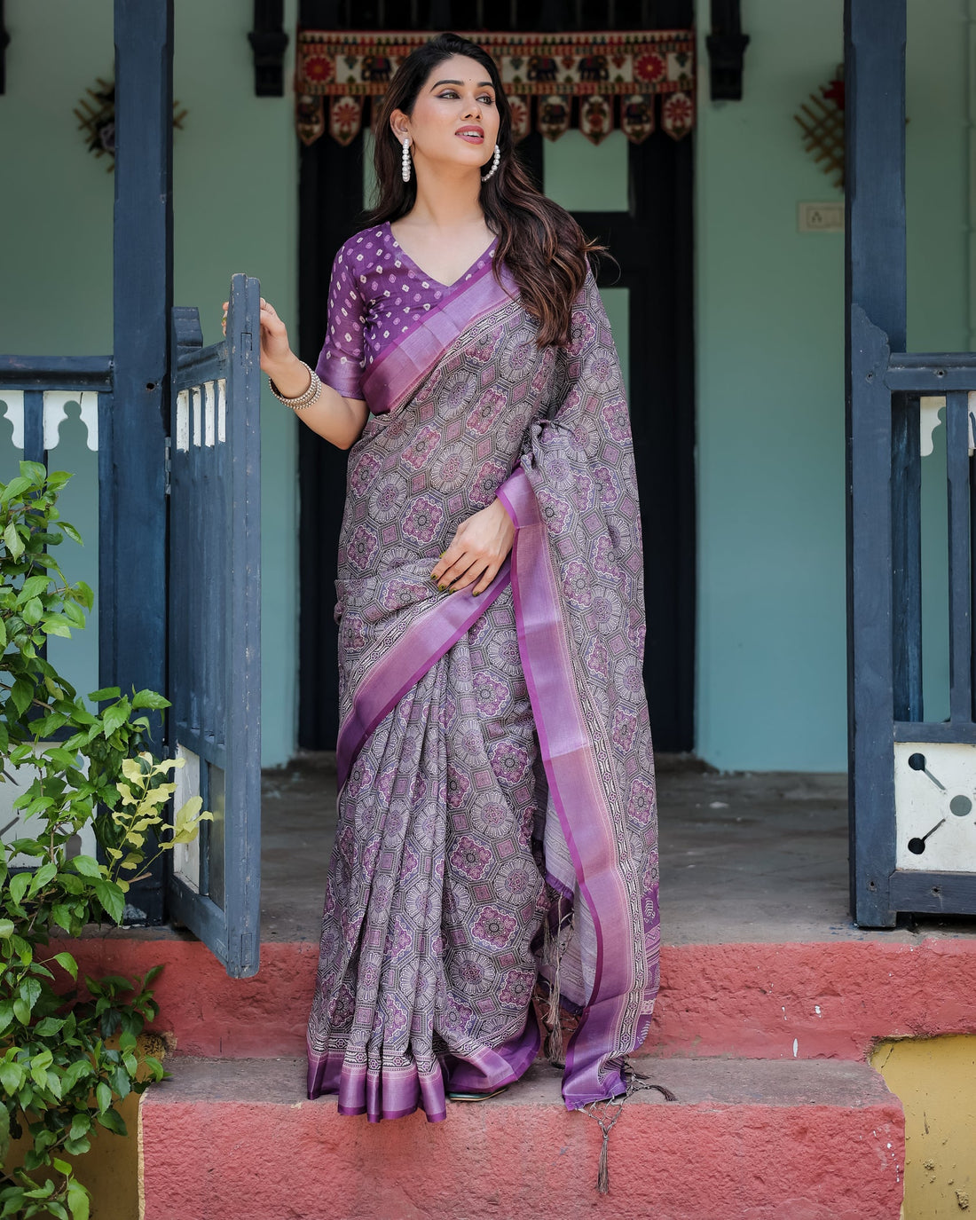Royal Lavender Printed Linen Saree with Elegant Border