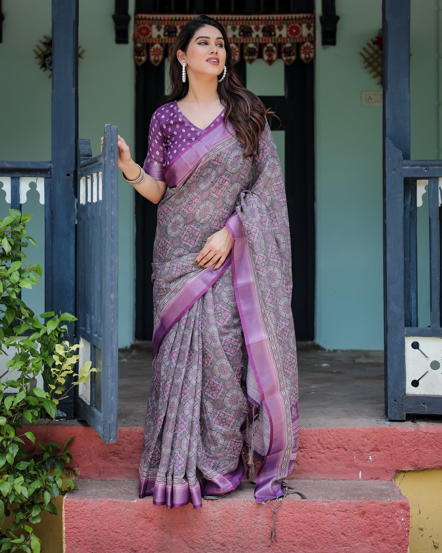 Royal Lavender Printed Linen Saree with Elegant Border