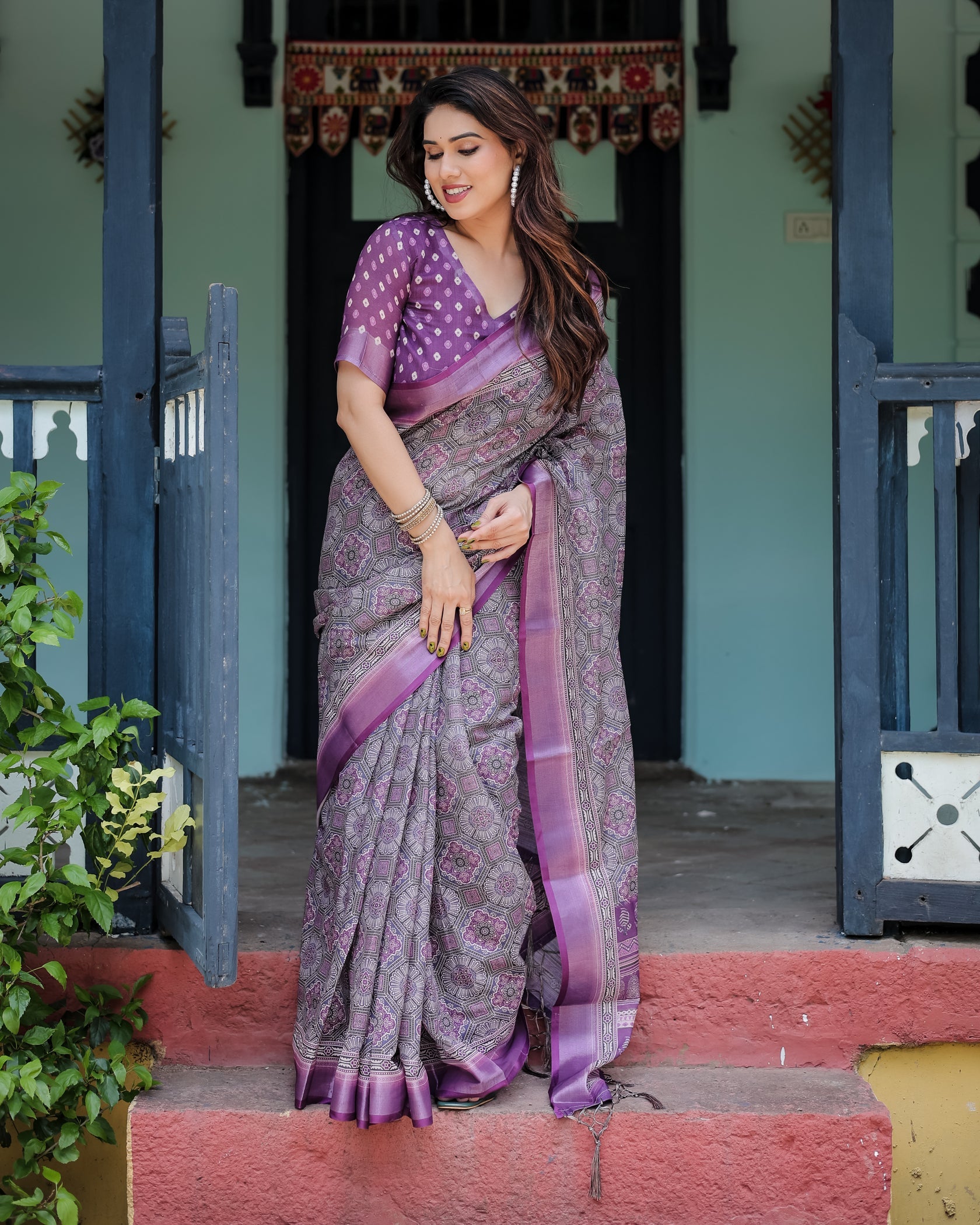 Royal Lavender Printed Linen Saree with Elegant Border