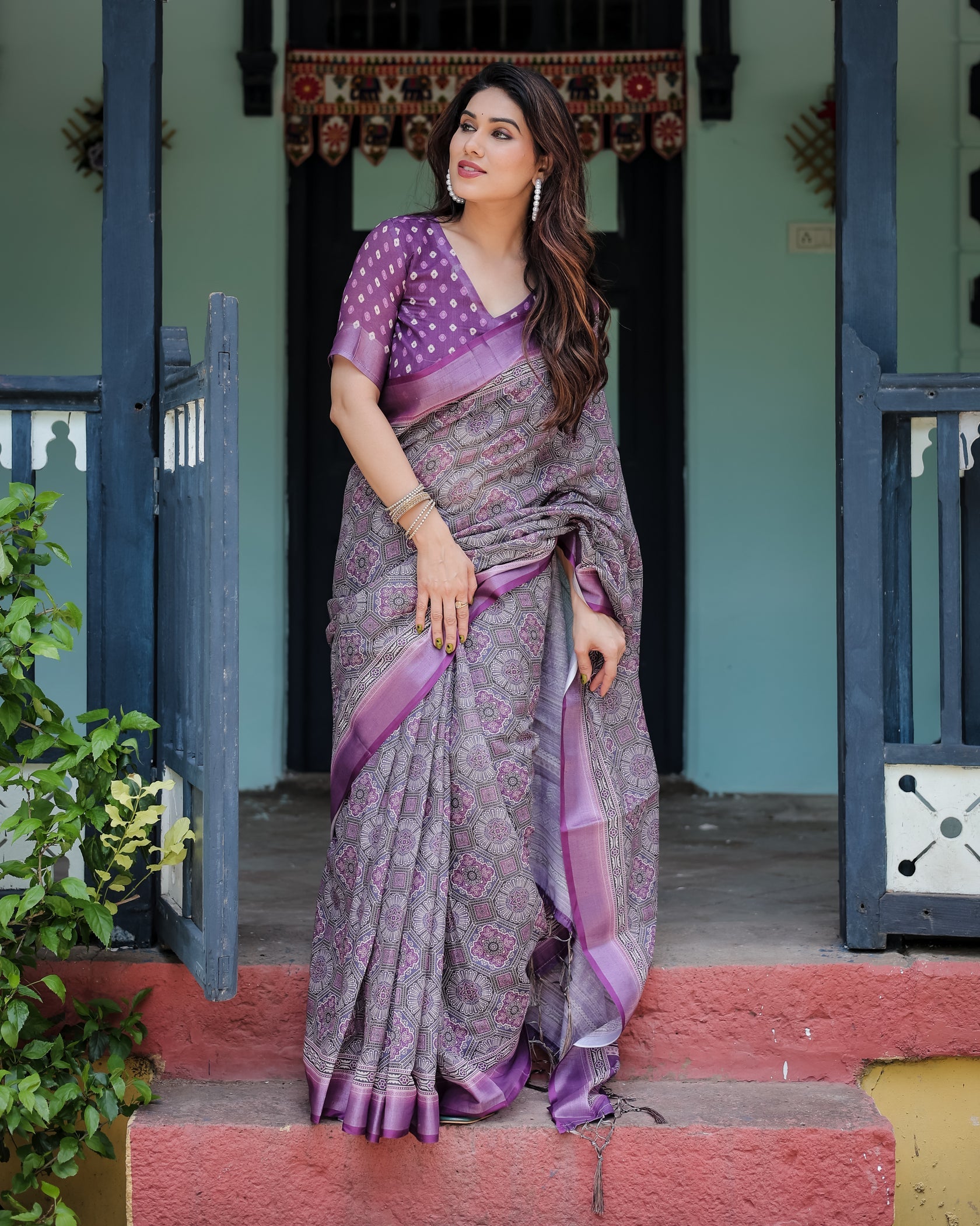 Royal Lavender Printed Linen Saree with Elegant Border
