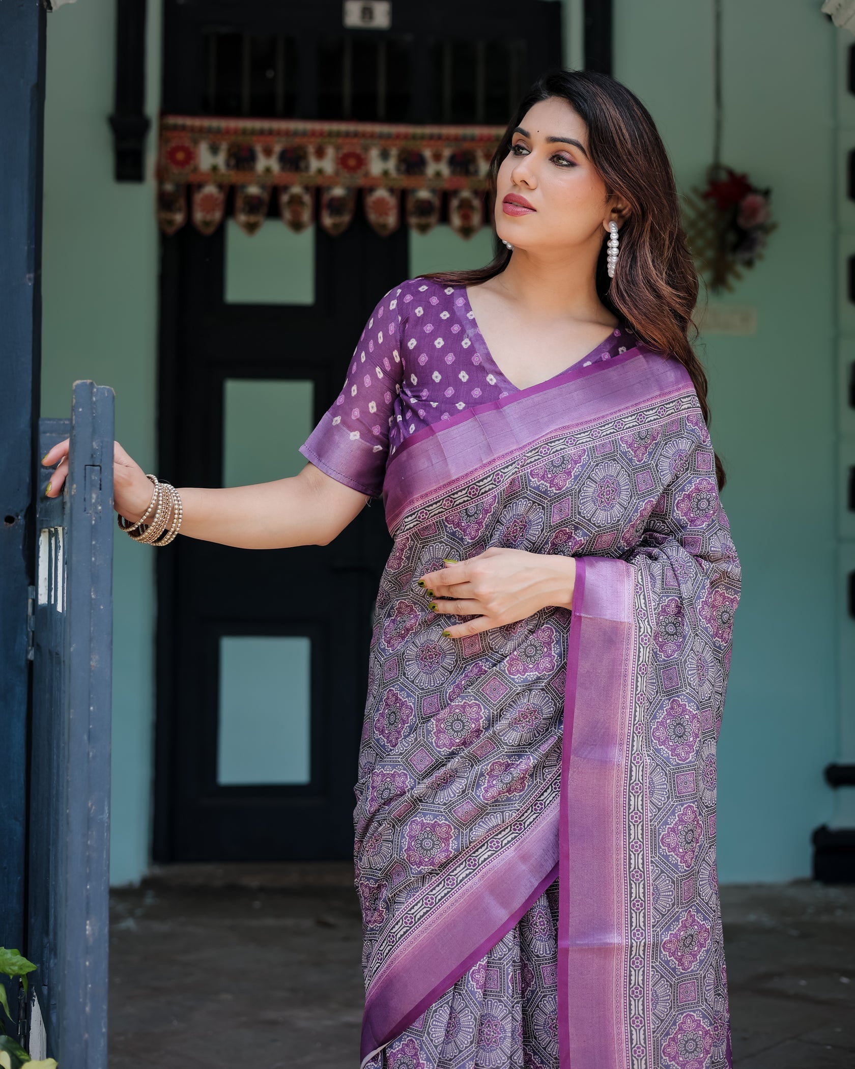 Royal Lavender Printed Linen Saree with Elegant Border