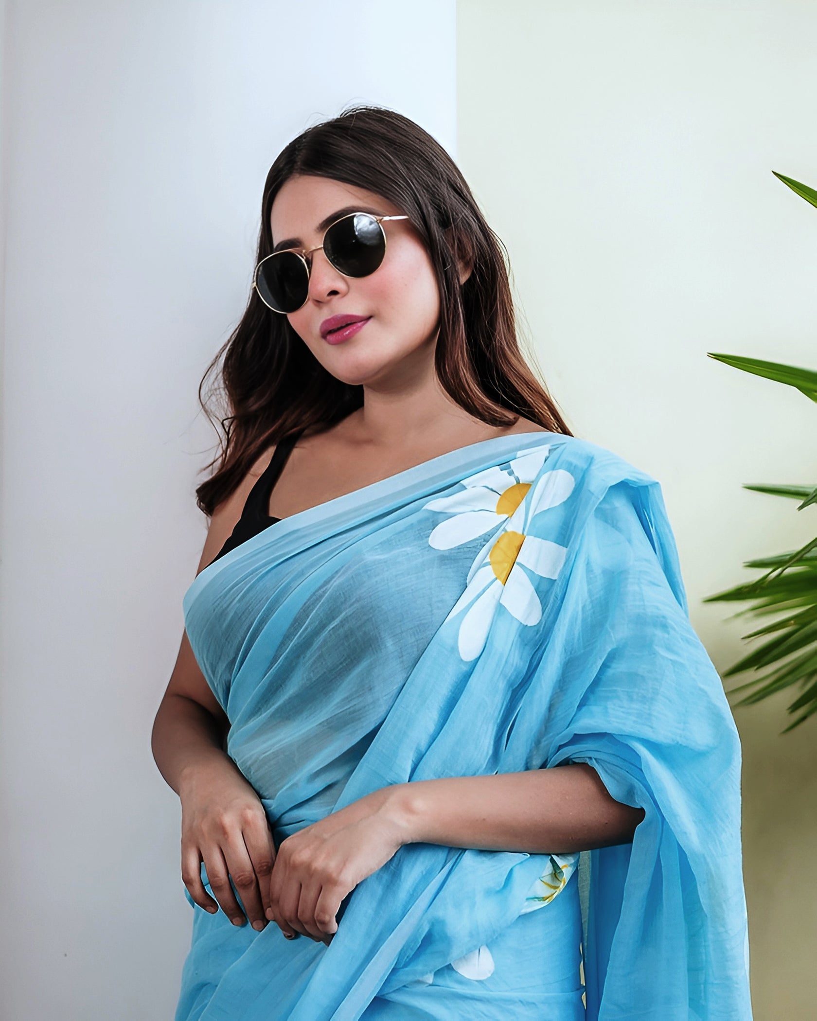 Sky Blue Daisy Print Saree – Soft Summer Floral Elegance