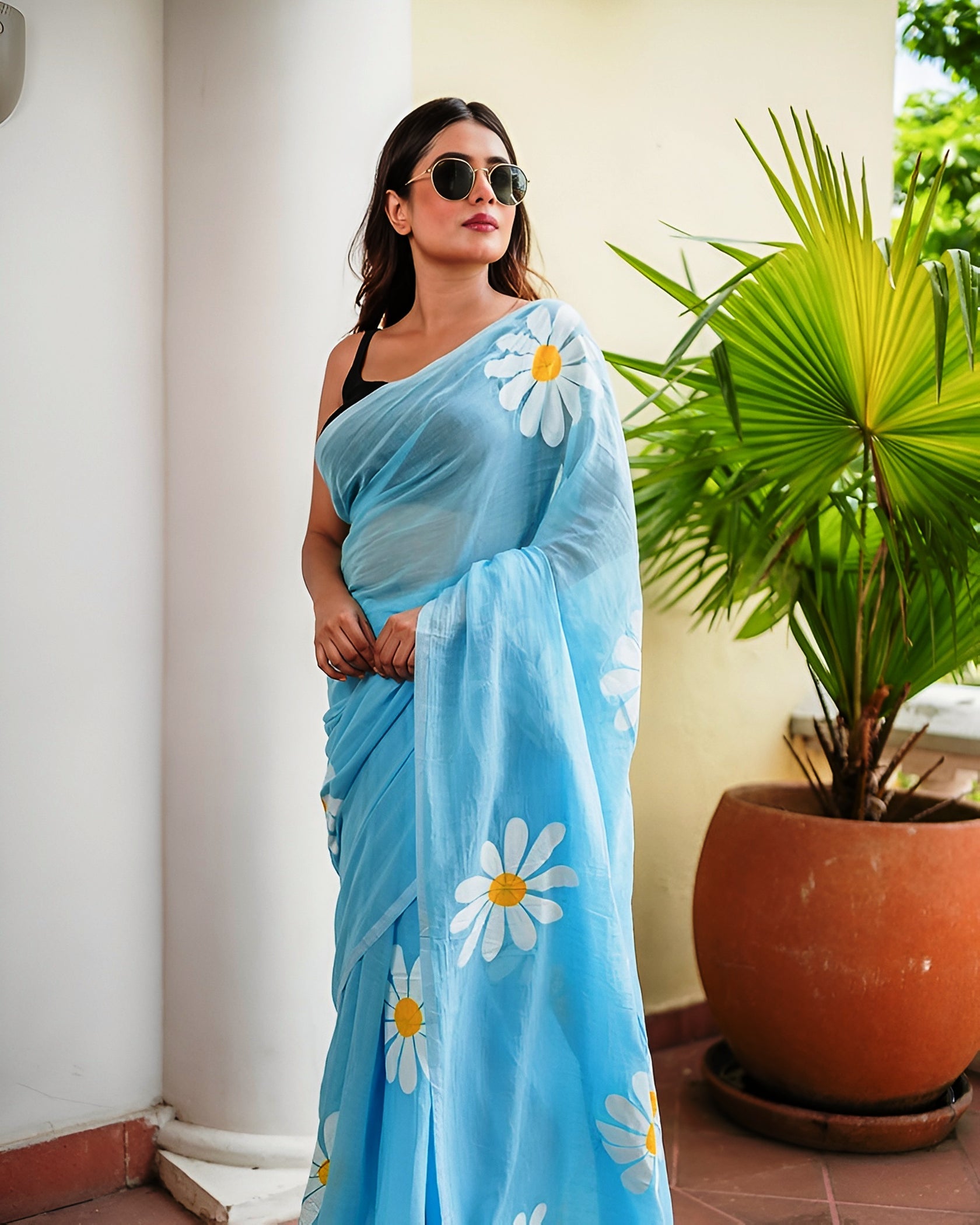 Sky Blue Daisy Print Saree – Soft Summer Floral Elegance