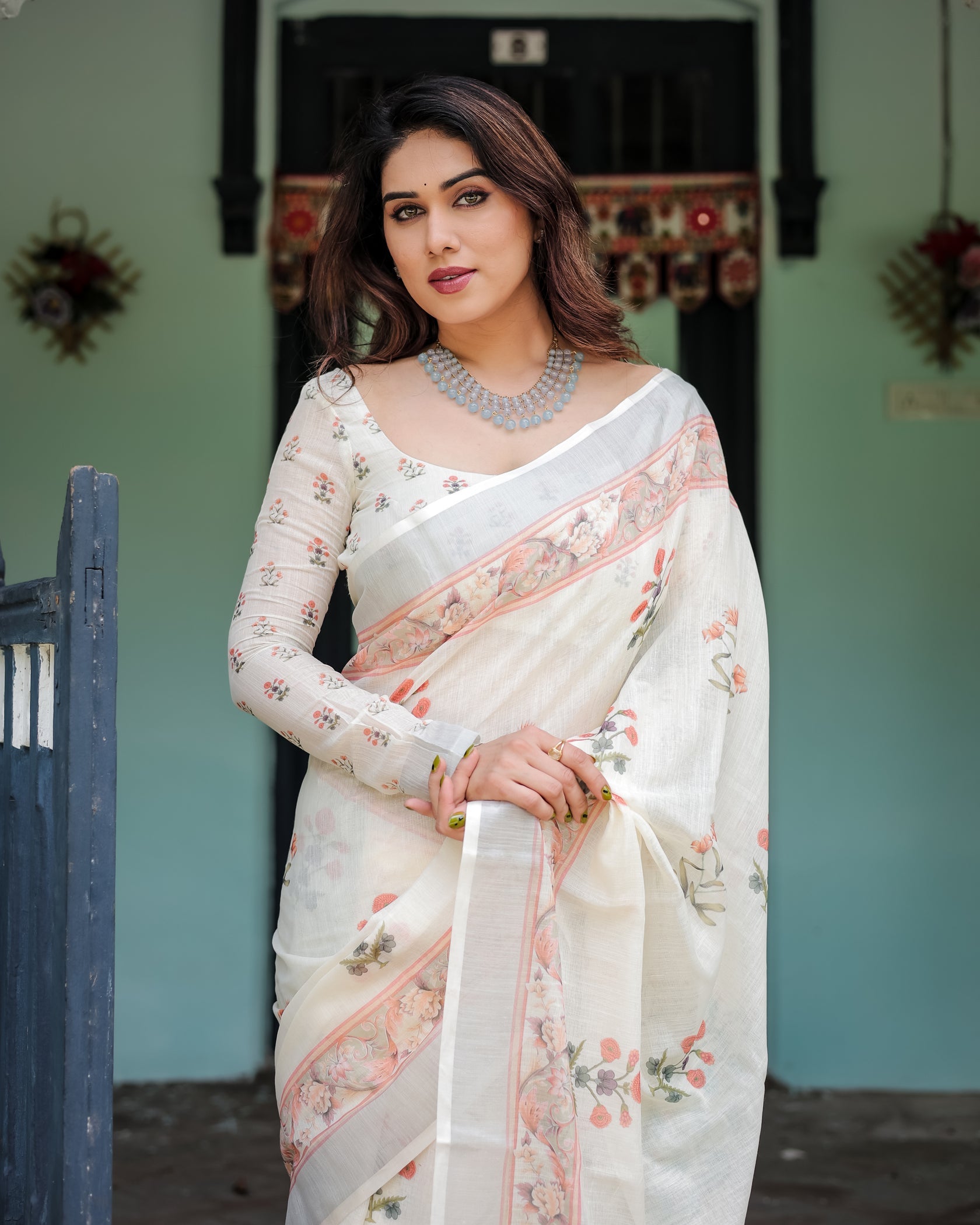 Vintage Garden Print Off-White Linen Cotton Saree