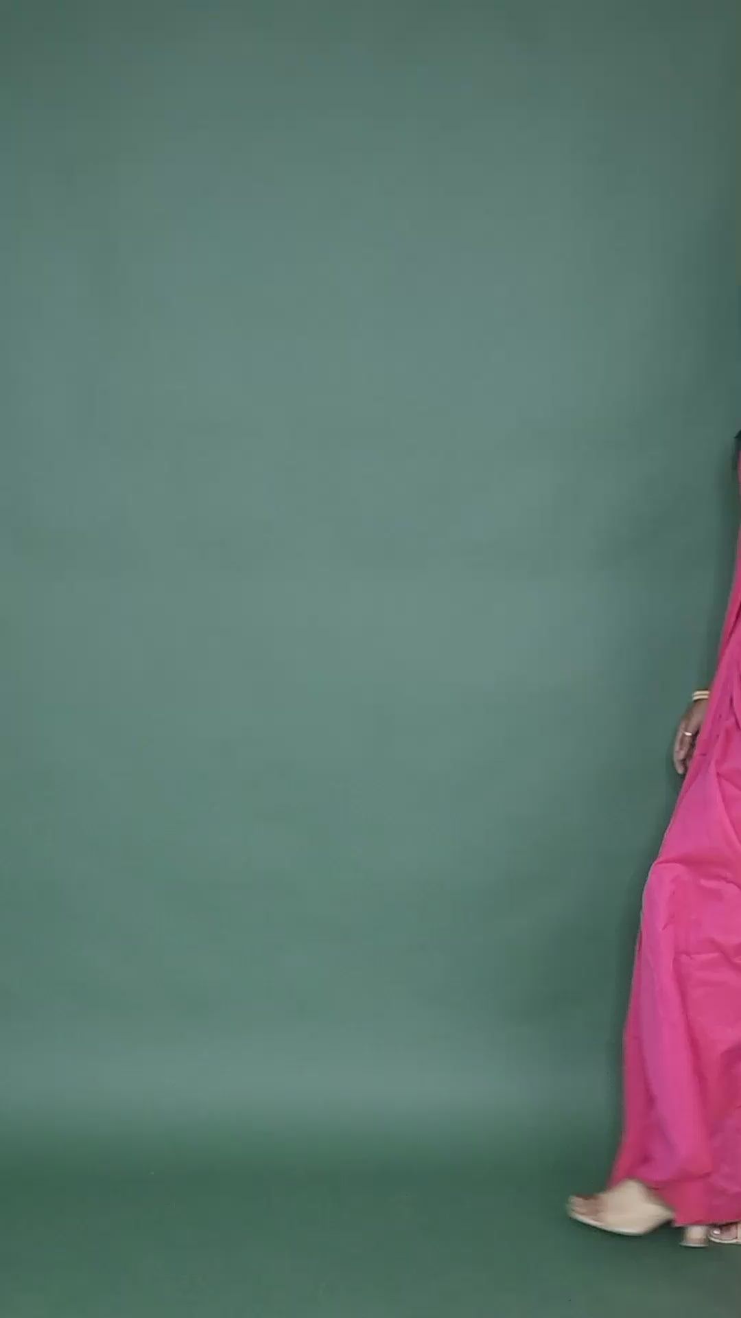 Vibrant Rani Pink Solid Saree with Tassel Pallu – Stylish Ethnic Wear